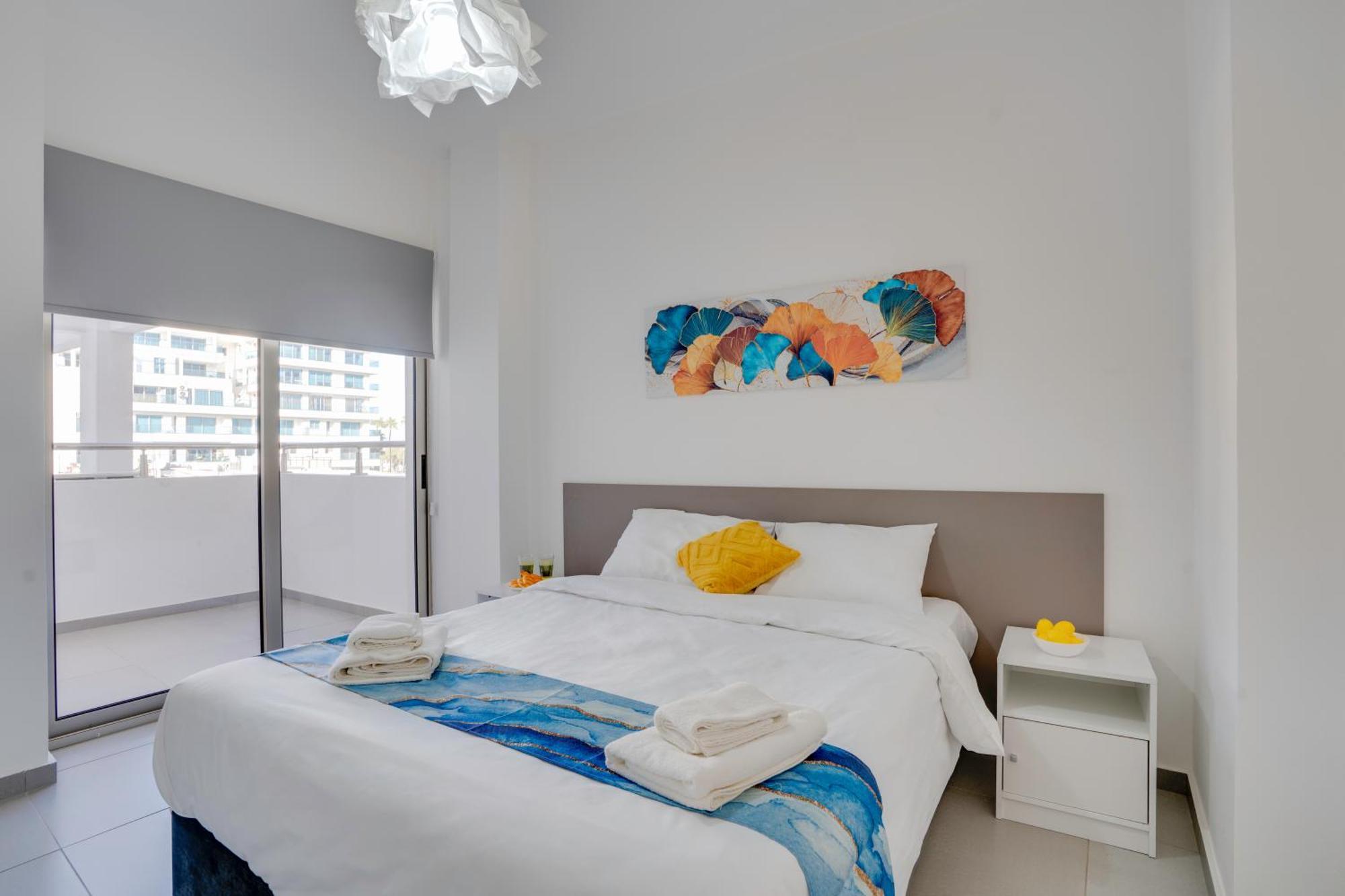 Airbnsea City Centre Side Sea View Apartments Larnaca Eksteriør billede
